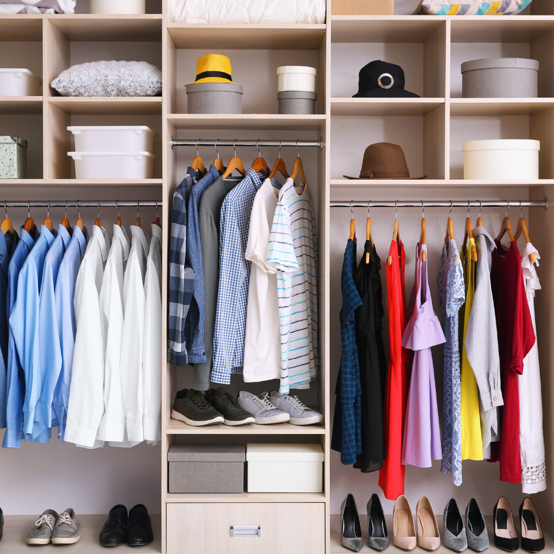 The Benefits of a Clutter-Free Wardrobe: Simplifying Your Style and Enhancing Your Daily Routine