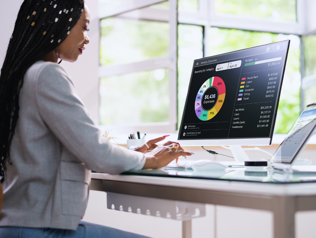 How to Track Spending Effectively: A Clear System for Busy Professionals